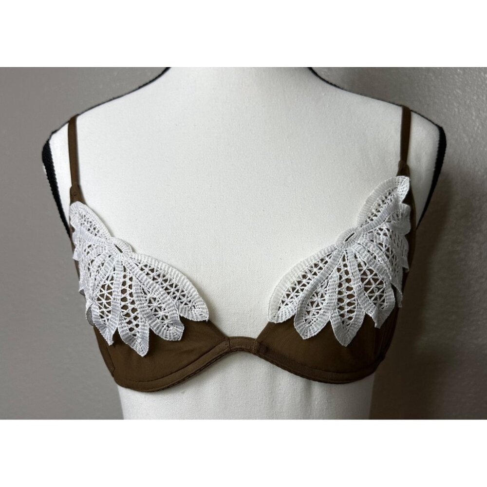 Victorias Secret Very Sexy Brown & White Mermaid Crochet Lace Bra Size 34C NWT